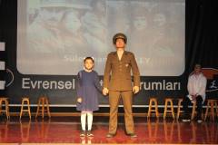 Evrensel Kolej